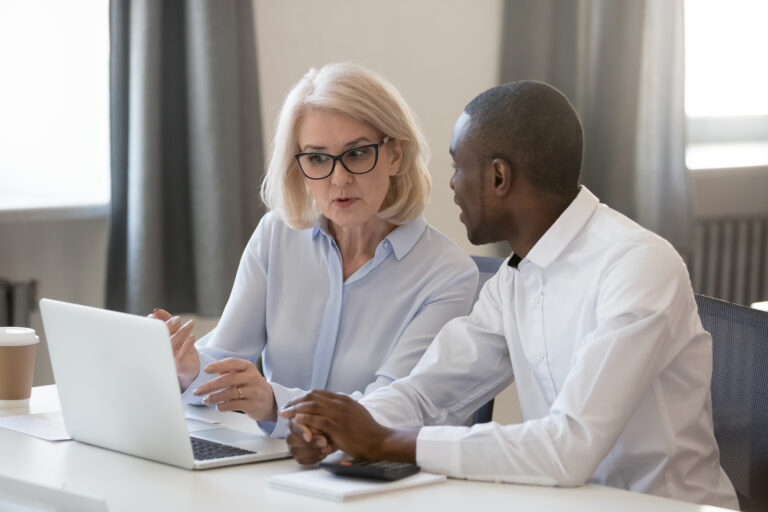 4 Tips for Leading Sales Teams to Success
